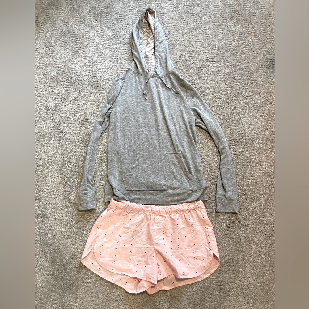 Old Navy Sleep Set - Shorts and Long Sleeve Shirt